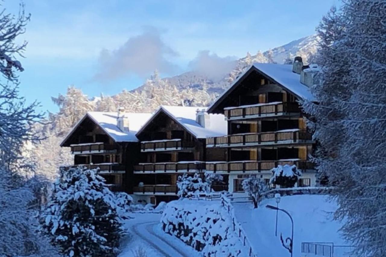 Agettes Les Mayens De L'Ours - At The Foot Of Piste De L'Ours' Slope! מראה חיצוני תמונה